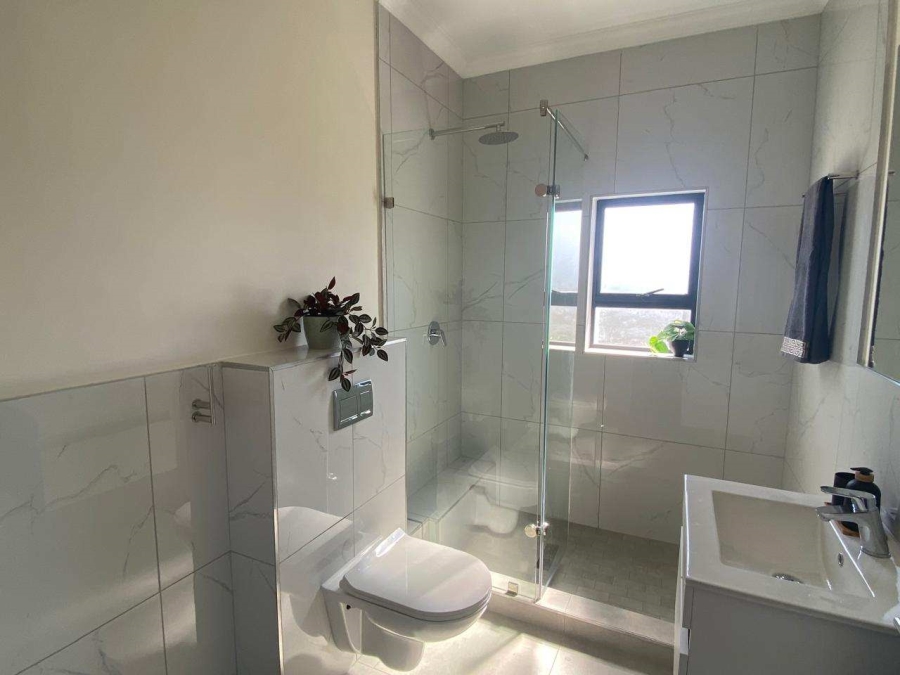 2 Bedroom Property for Sale in Table View Western Cape